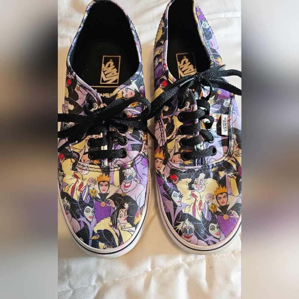 Disney Villians Van's Sneakers Size 9